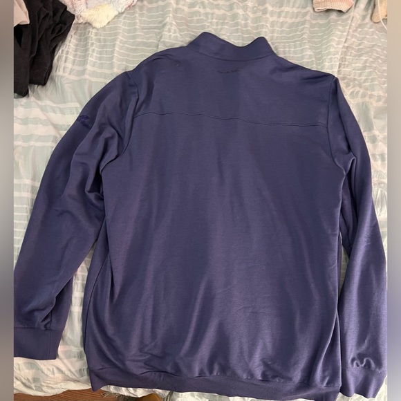 Travis Mathew’s golf pullover lightweight jacket - Picture 5 of 7